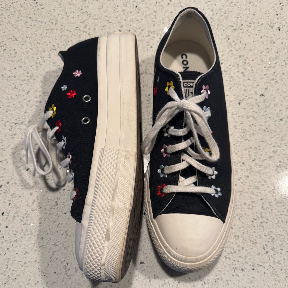 Converse All Star Lift Platform Floral Embroidery Black A02566F Size 9 - Picture 4 of 8